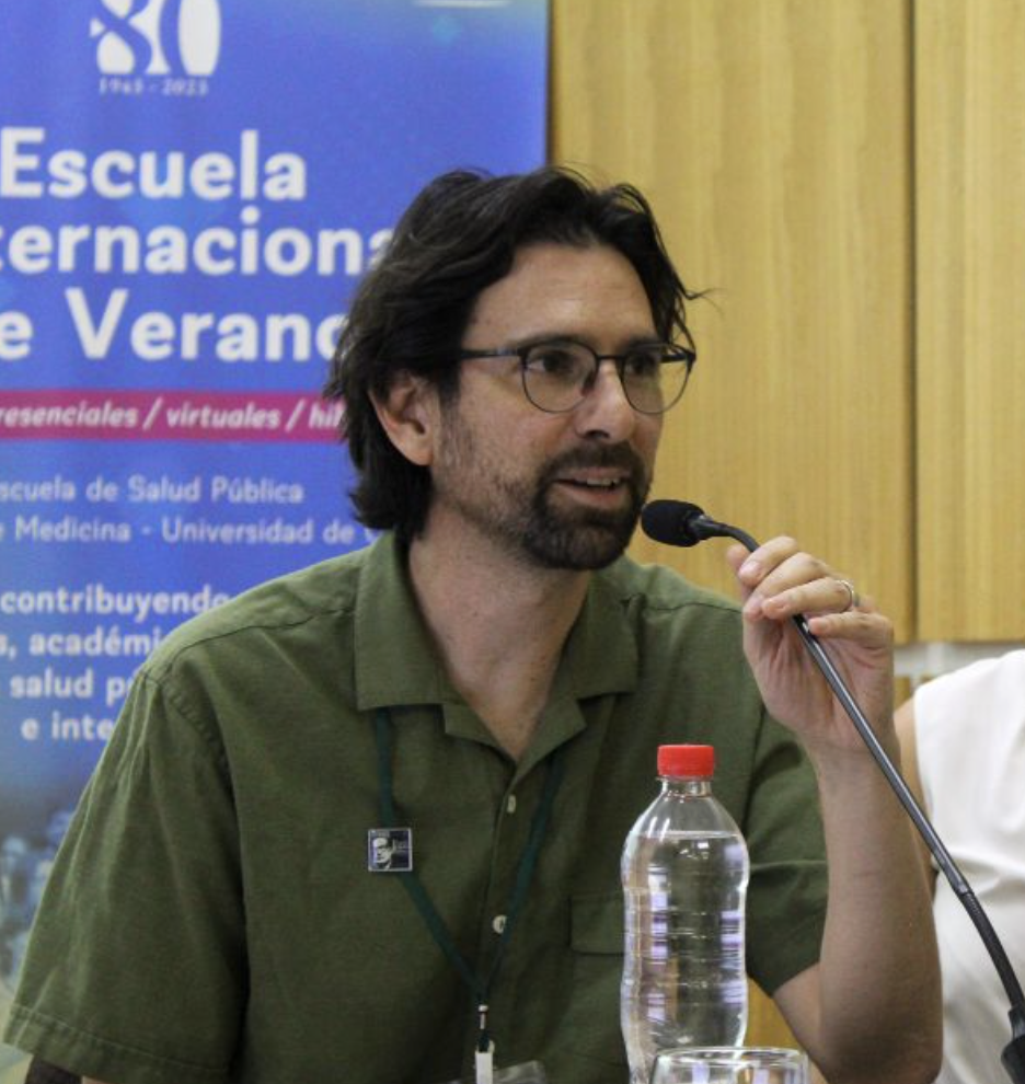 Sebastián Medina Gay — Consultora Salud y Territorio